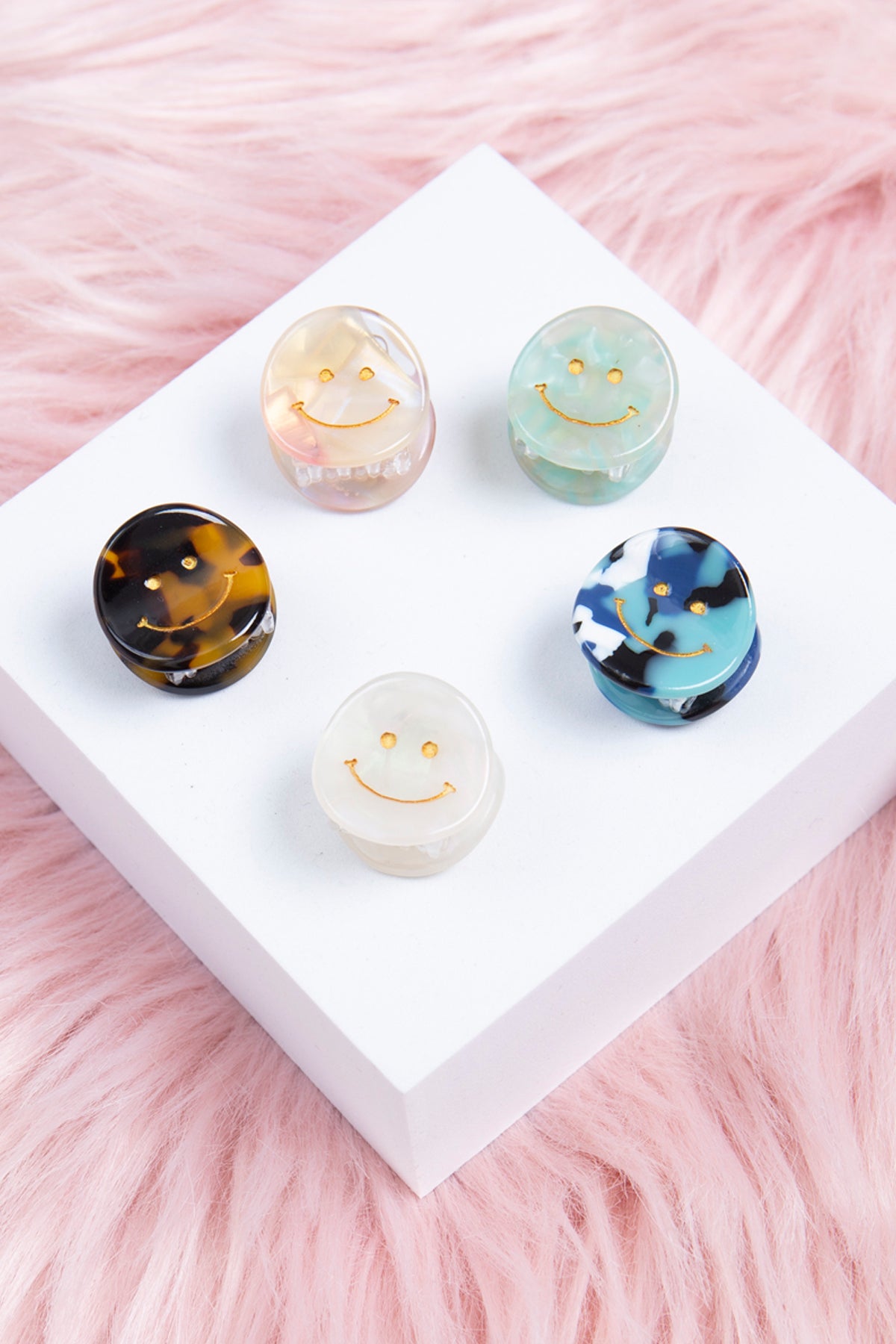 Hair Claw Clip for Women and Girls - Cute Small Pin Smile